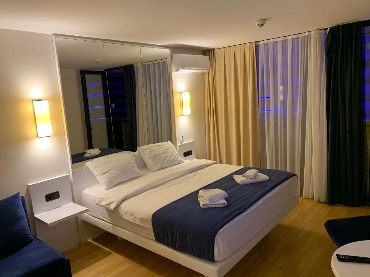 Vip Aparthotel Orbi City Sea View Batumi Exterior foto