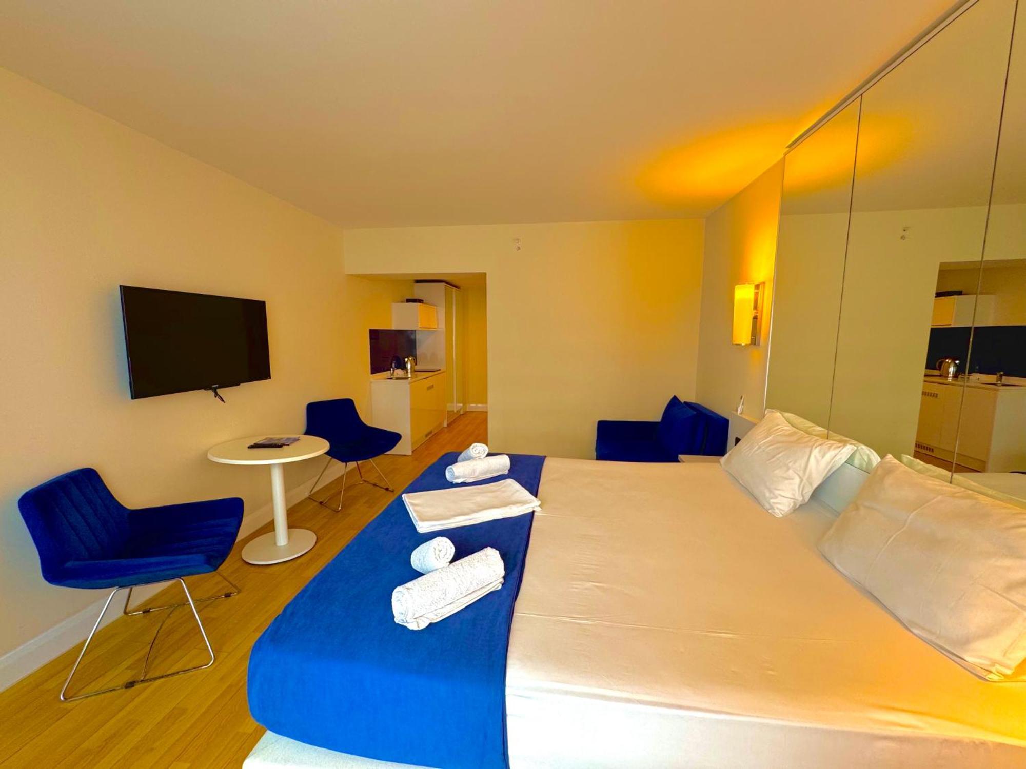 Vip Aparthotel Orbi City Sea View Batumi Exterior foto